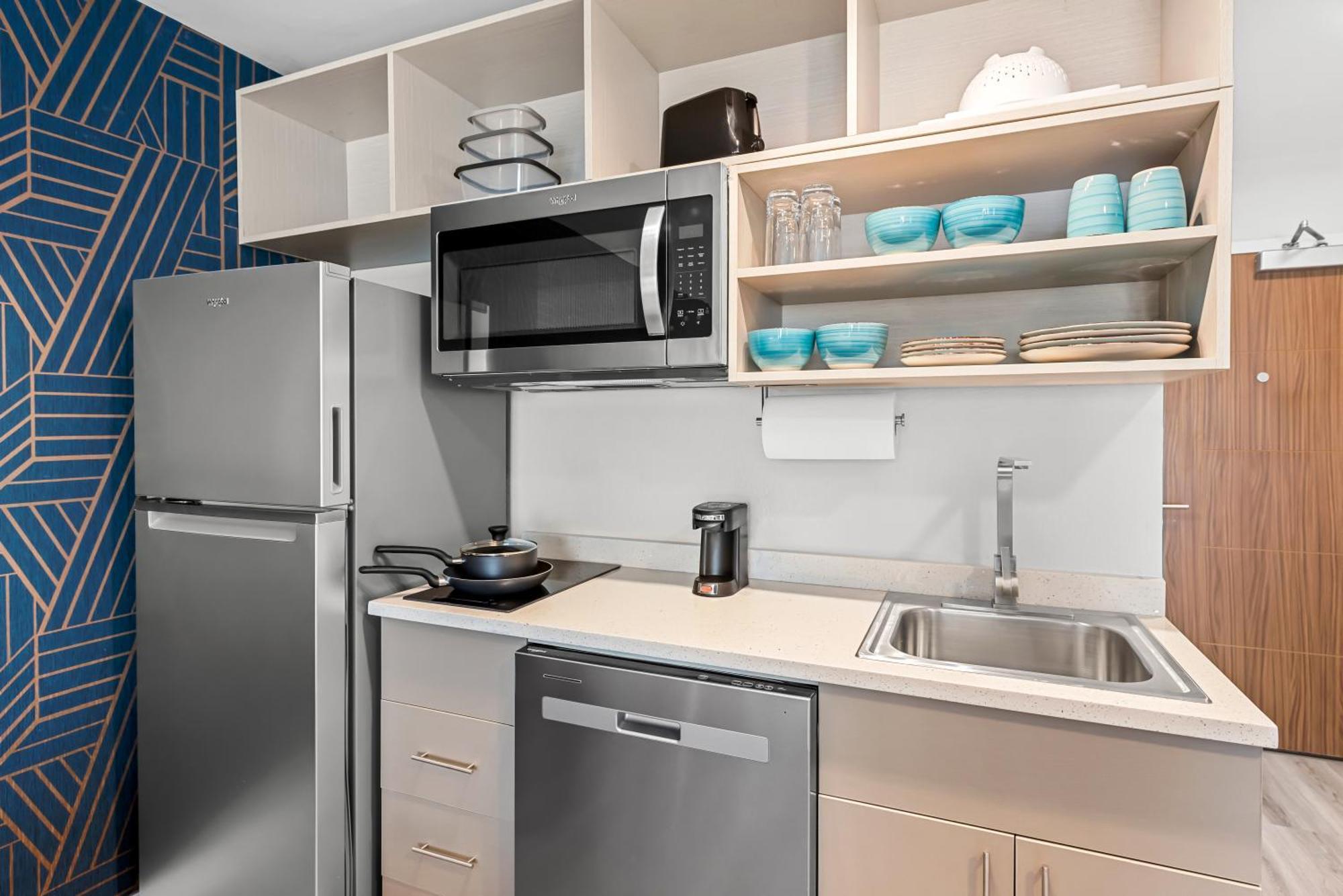 Mainstay Suites Columbus North - Worthington Eksteriør billede
